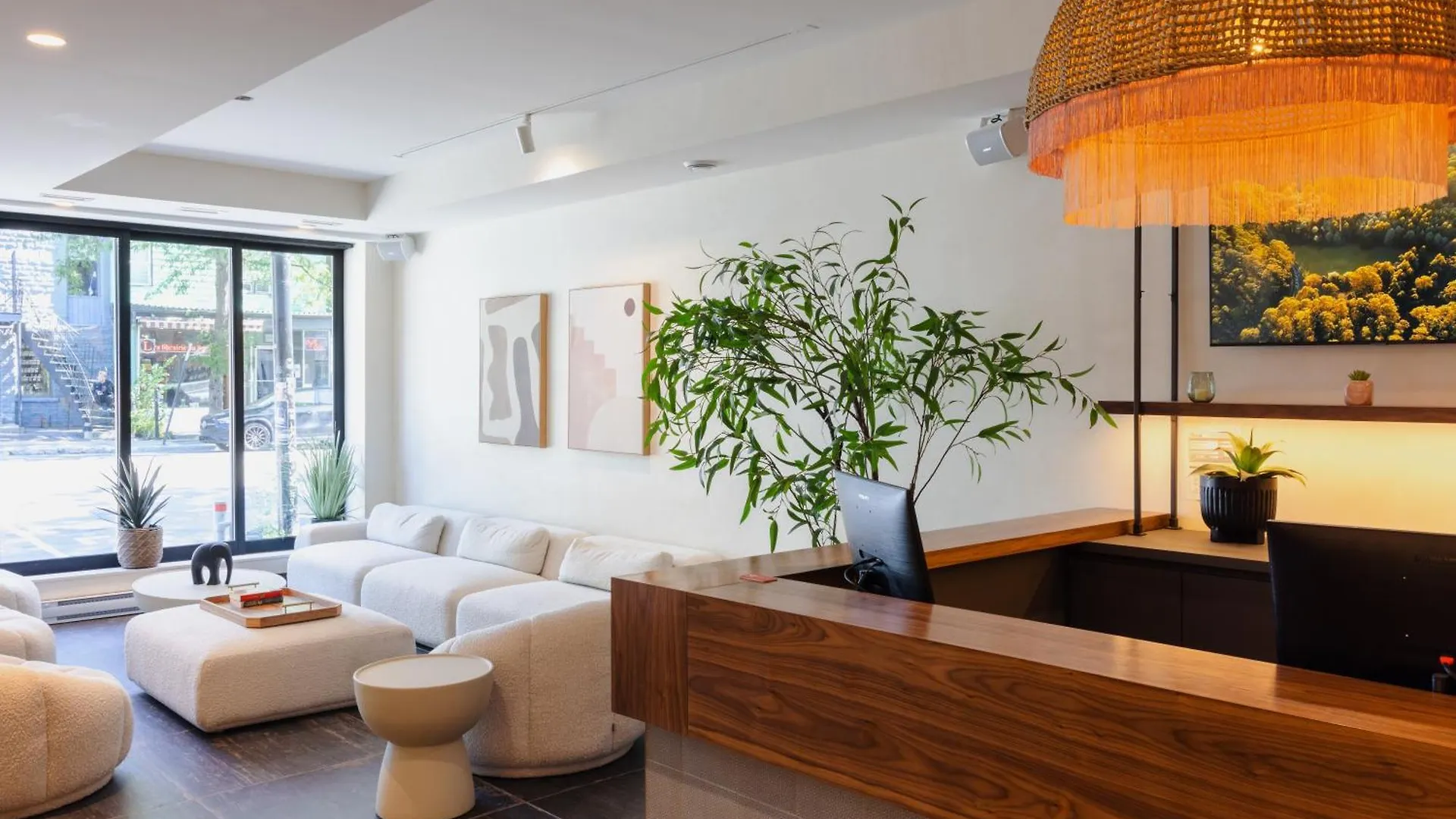 Hotel & Spa Carre Saint-Louis Montreal Canada