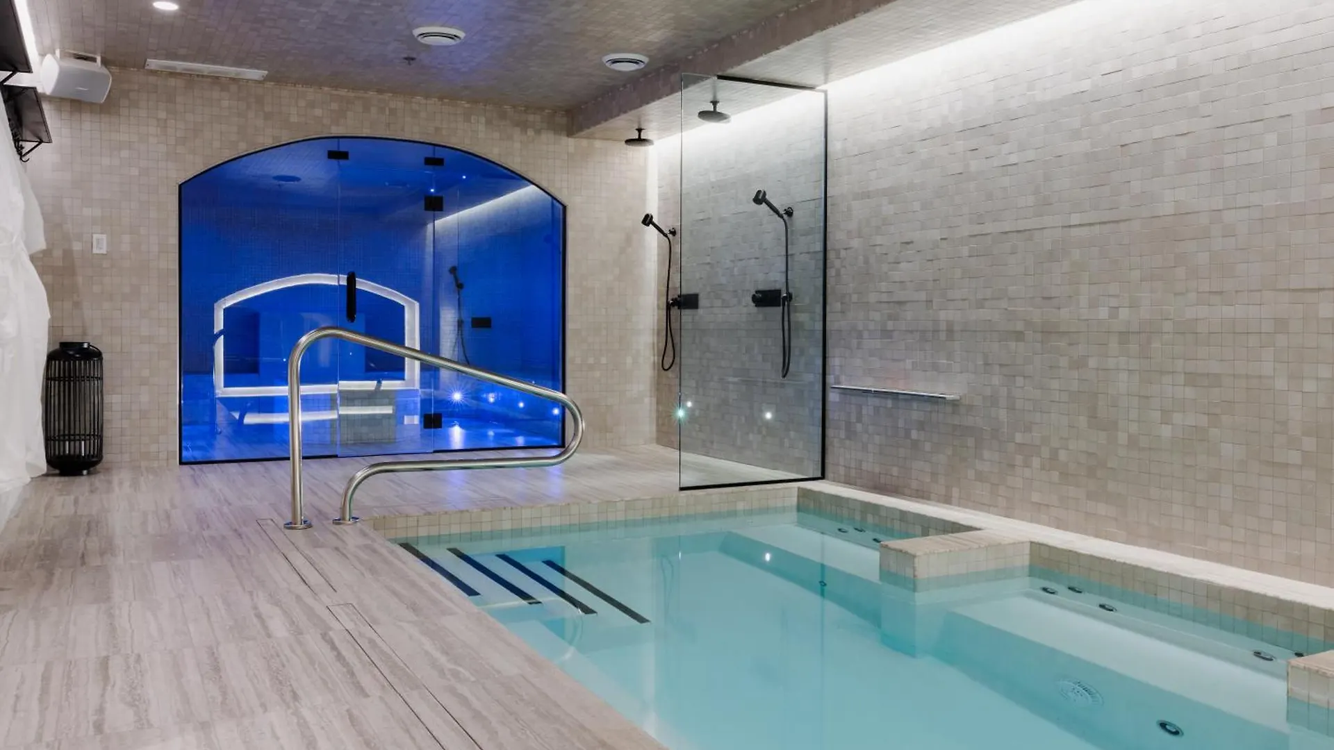 Hotel & Spa Carre Saint-Louis Montreal 3*,  Canada