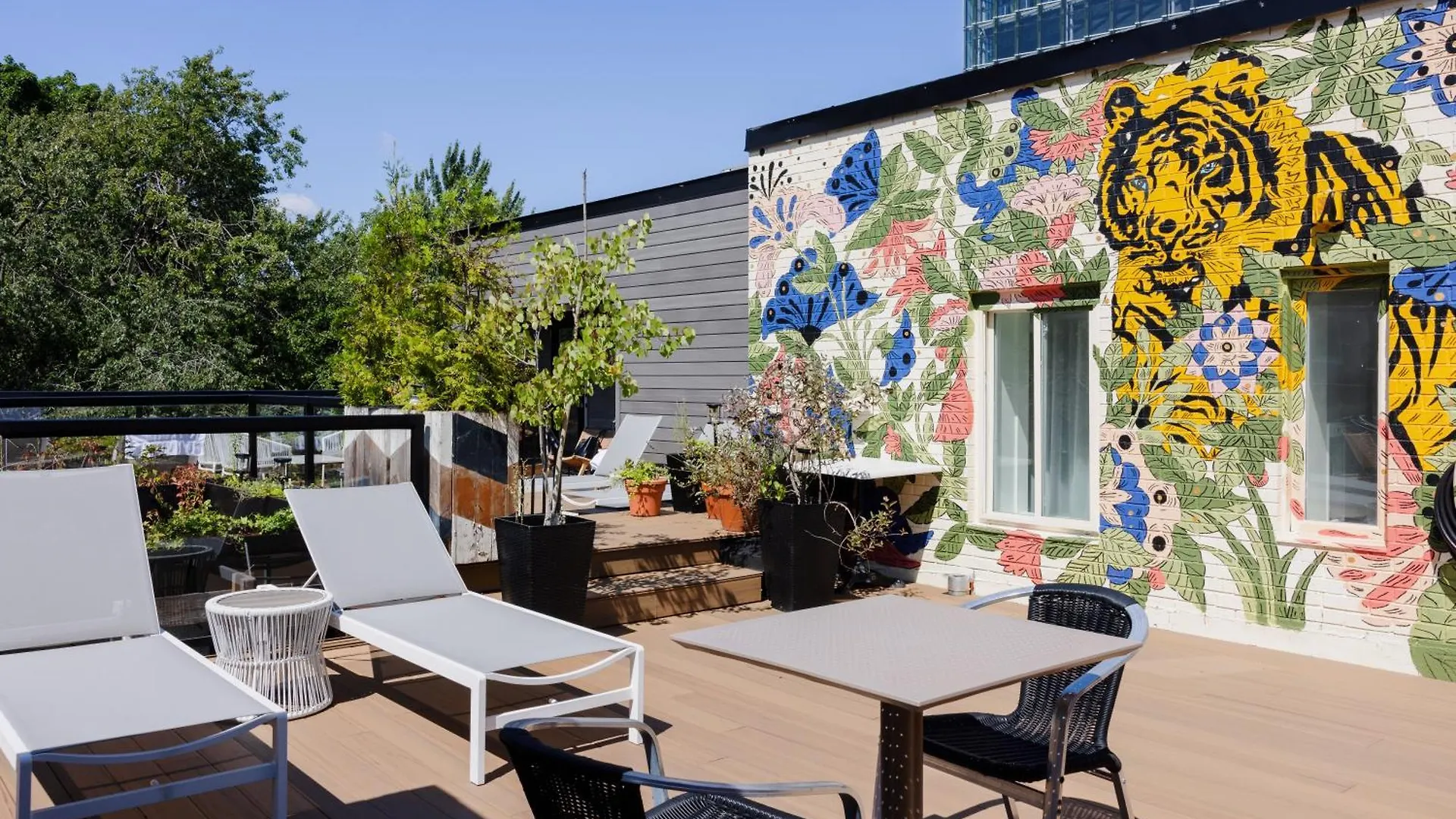 *** Inn Hotel & Spa Carre Saint-Louis Montreal Canada
